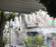 Máy phun sương làm mát và công dụng ấn tượng của nó